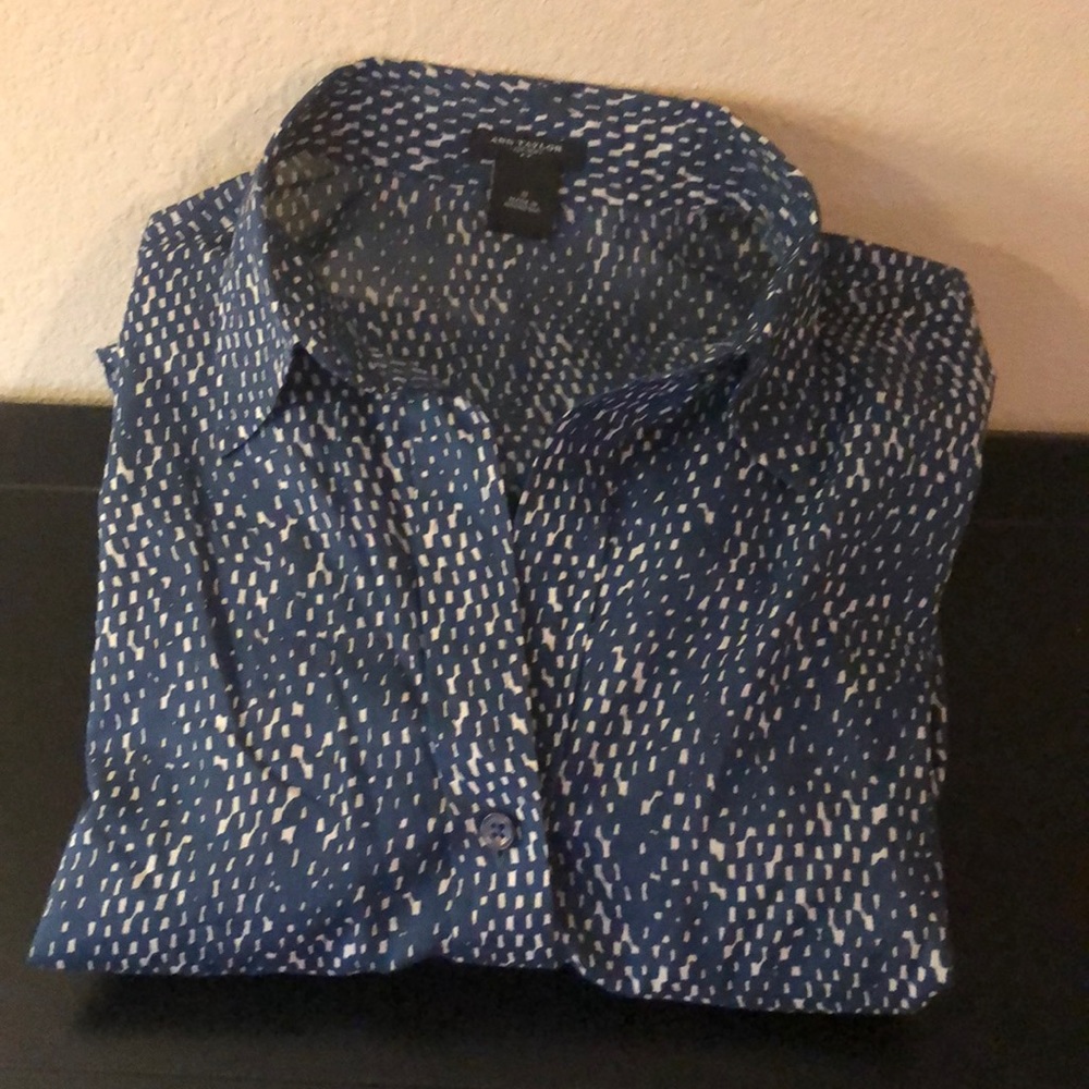 Ann Taylor button down shirt